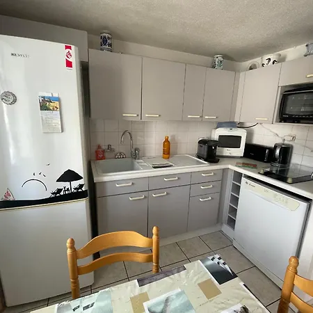 Maison Avec Piscine, Proche - - Fr-1-22-383