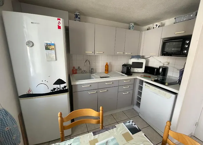 Maison Avec Piscine, Proche - - Fr-1-22-383